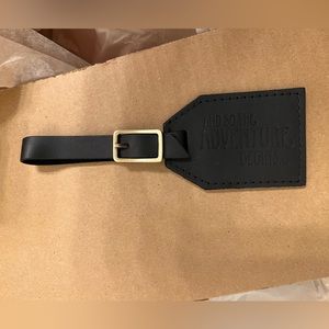 Portland Leather Goods luggage tag in black